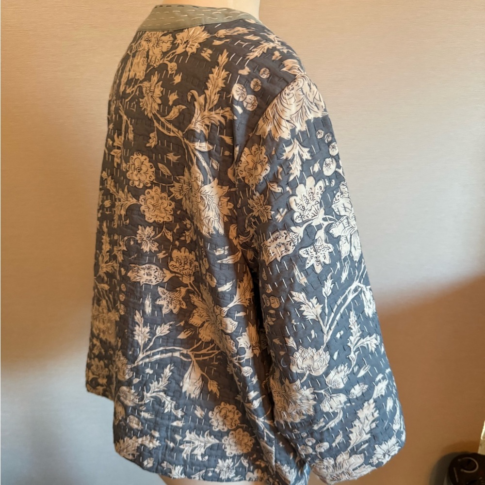 J. Jill Floral Kimono Cardigan with Blue Trim - Picture 3 of 4